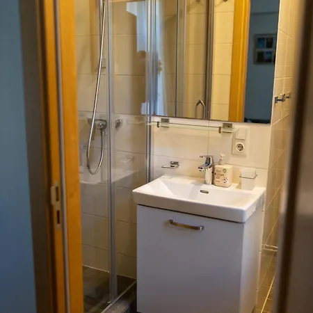 Old Harmony Daire Riga