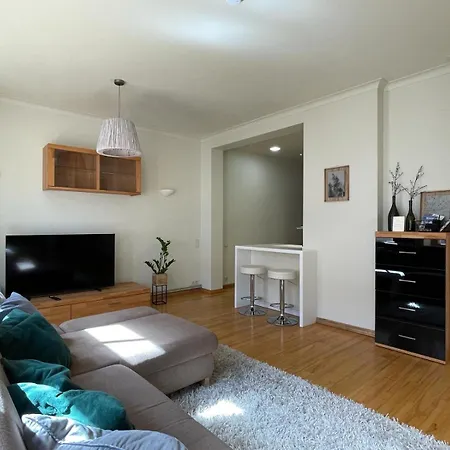 Old Harmony Daire Riga